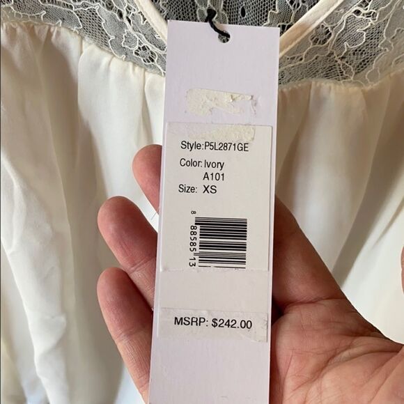 NWT Parker top - Picture 6 of 11